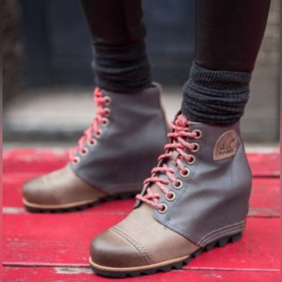 Sorel 1964 Premium PDX Wedge Boot, pre-loved condition - Picture 1 of 16